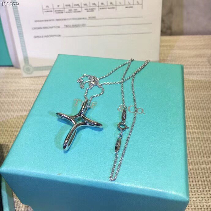 [Corinne]CROSS NECKLACE STERLING SILVER MATERIAL