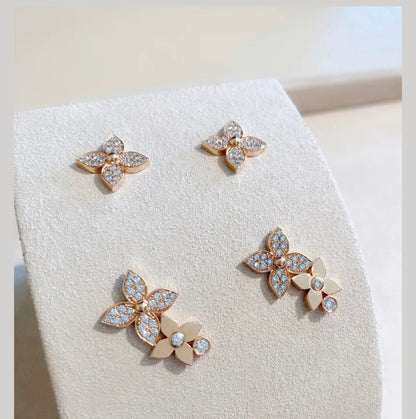 [⭐Corinne]STAR BLOSSOM STUD EARRINGS PINK GOLD DIAMONDS