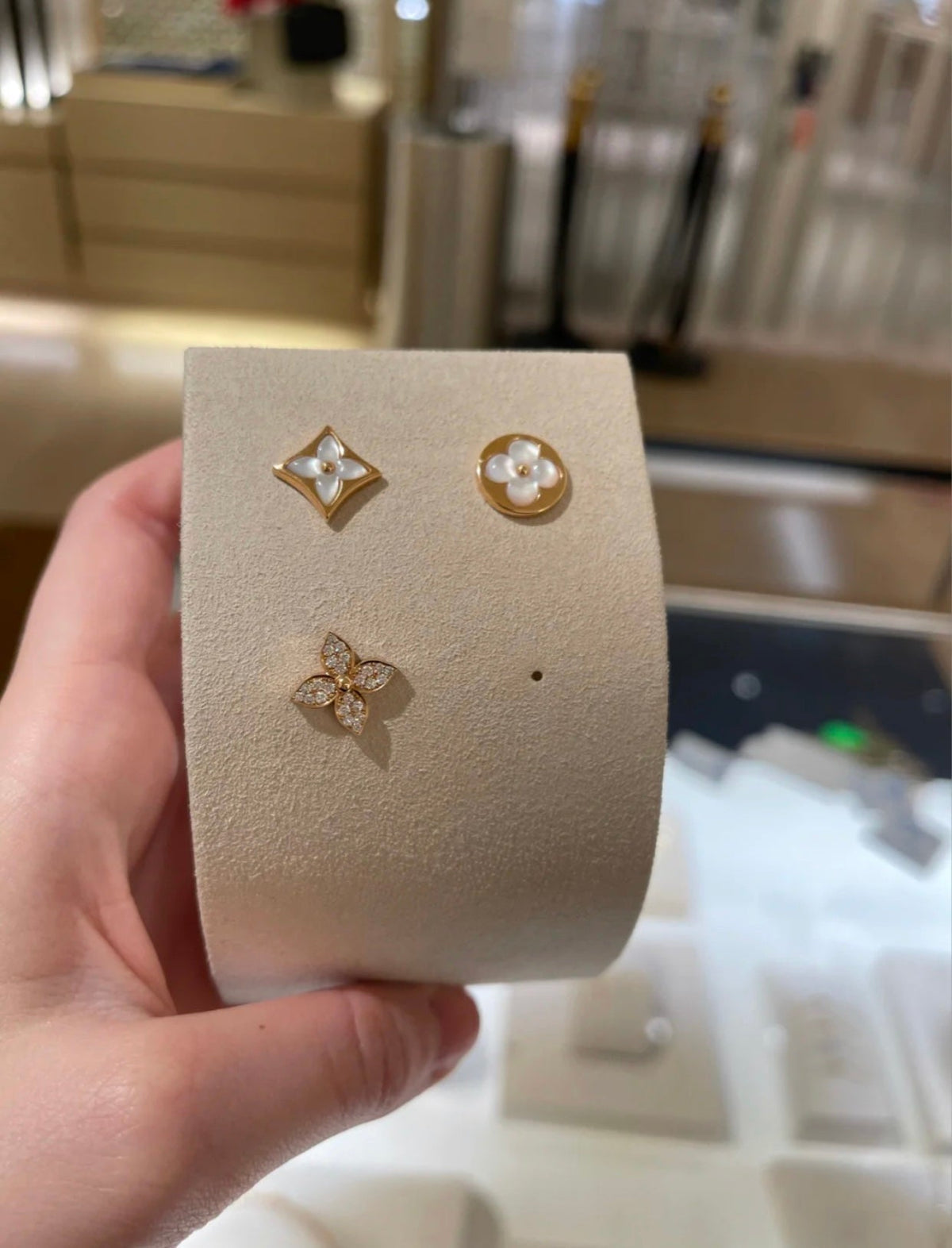 [⭐Corinne]STAR BLOSSOM STUD EARRINGS PINK GOLD DIAMONDS