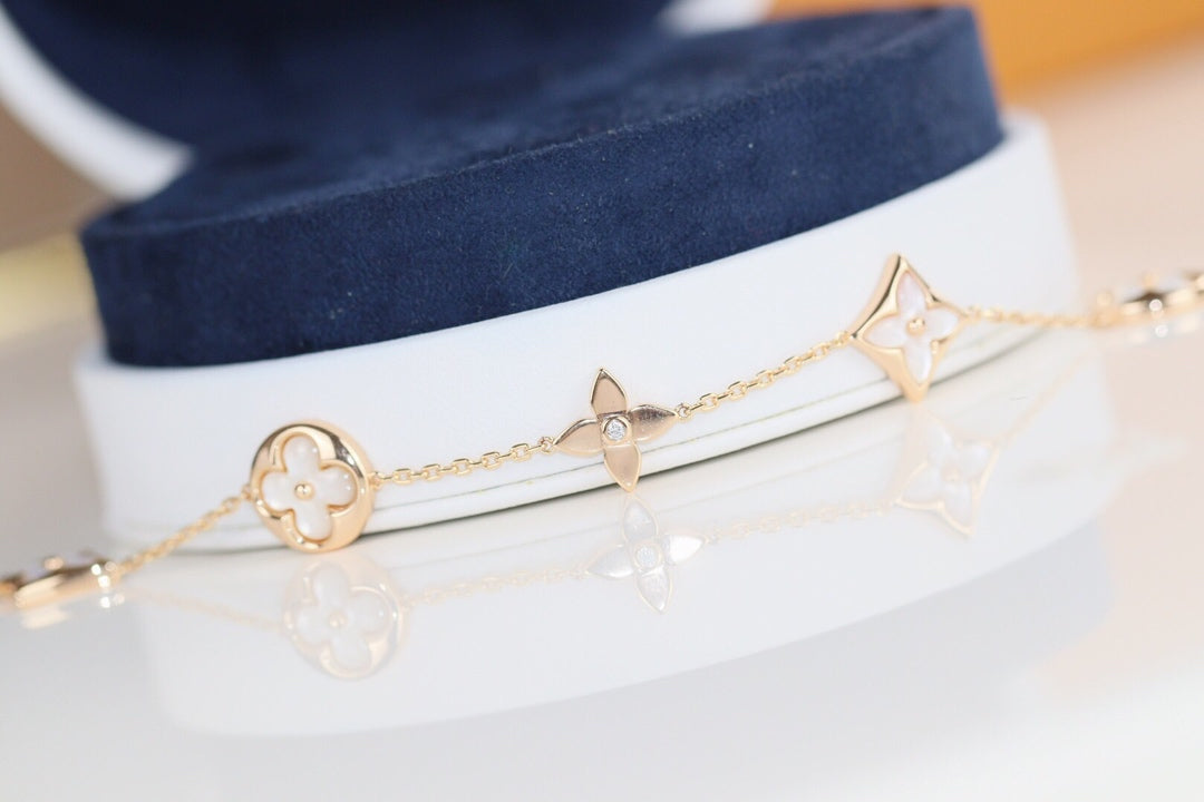 [⭐Corinne]LEAF CLOVER BRACELET