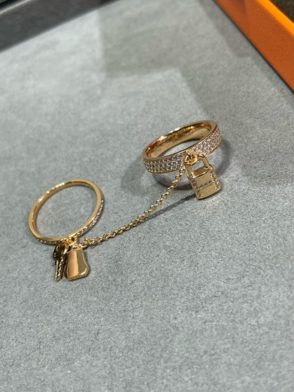 [⭐Corinne]HM KELLY CLOCHETTE DOUBLE RING IN  WITH DIAMONDS
