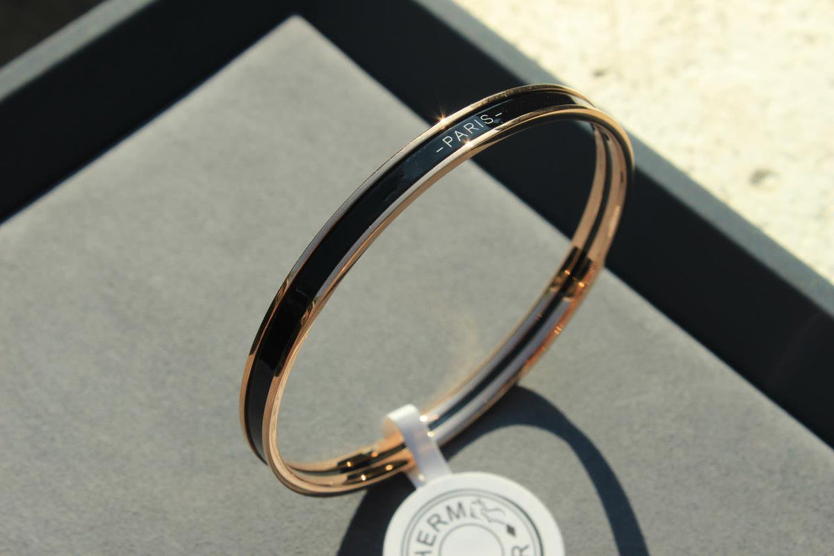 [⭐Corinne]HM UNI BANGLE BAG