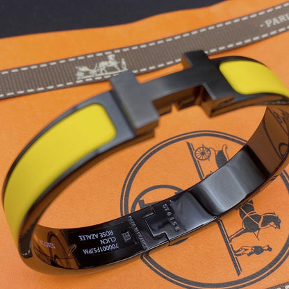 [⭐Corinne]CLIC HM SO BLACK YELLOW BRACELET