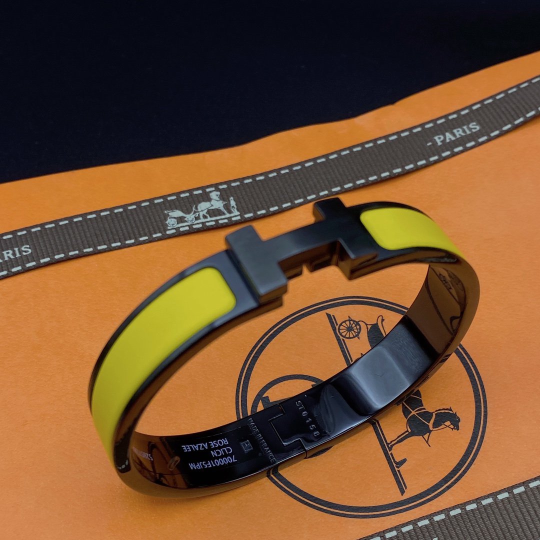 [⭐Corinne]CLIC HM SO BLACK YELLOW BRACELET