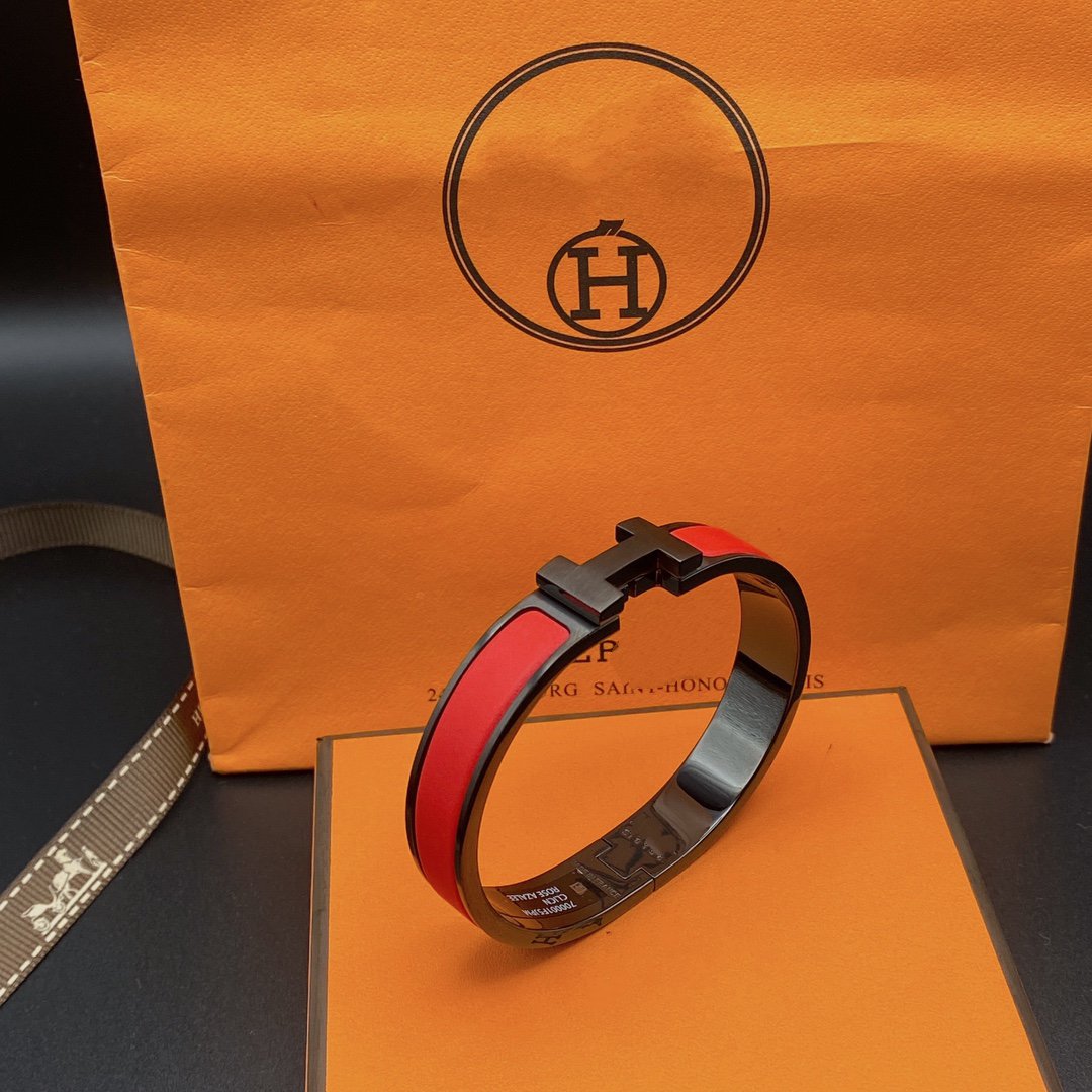 [⭐Corinne]CLIC HM SO BLACK RED BRACELET