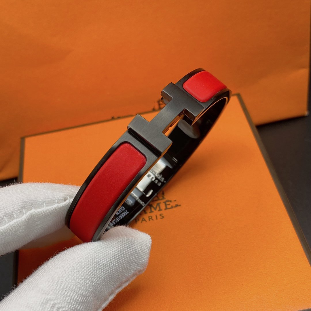 [⭐Corinne]CLIC HM SO BLACK RED BRACELET