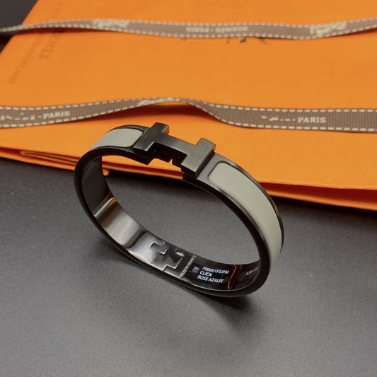 [⭐Corinne]CLIC HM SO BLACK GREY BRACELET