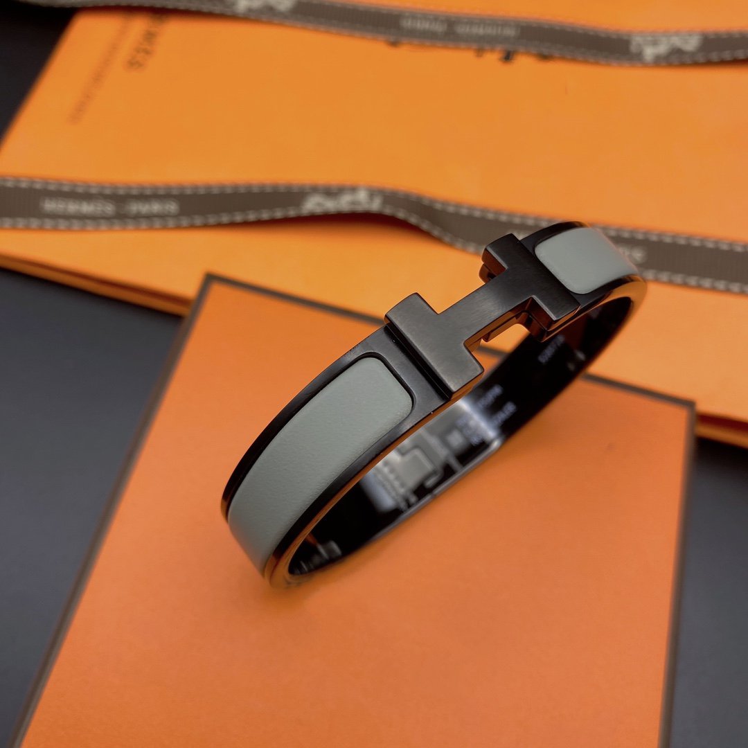 [⭐Corinne]CLIC HM SO BLACK GREY BRACELET