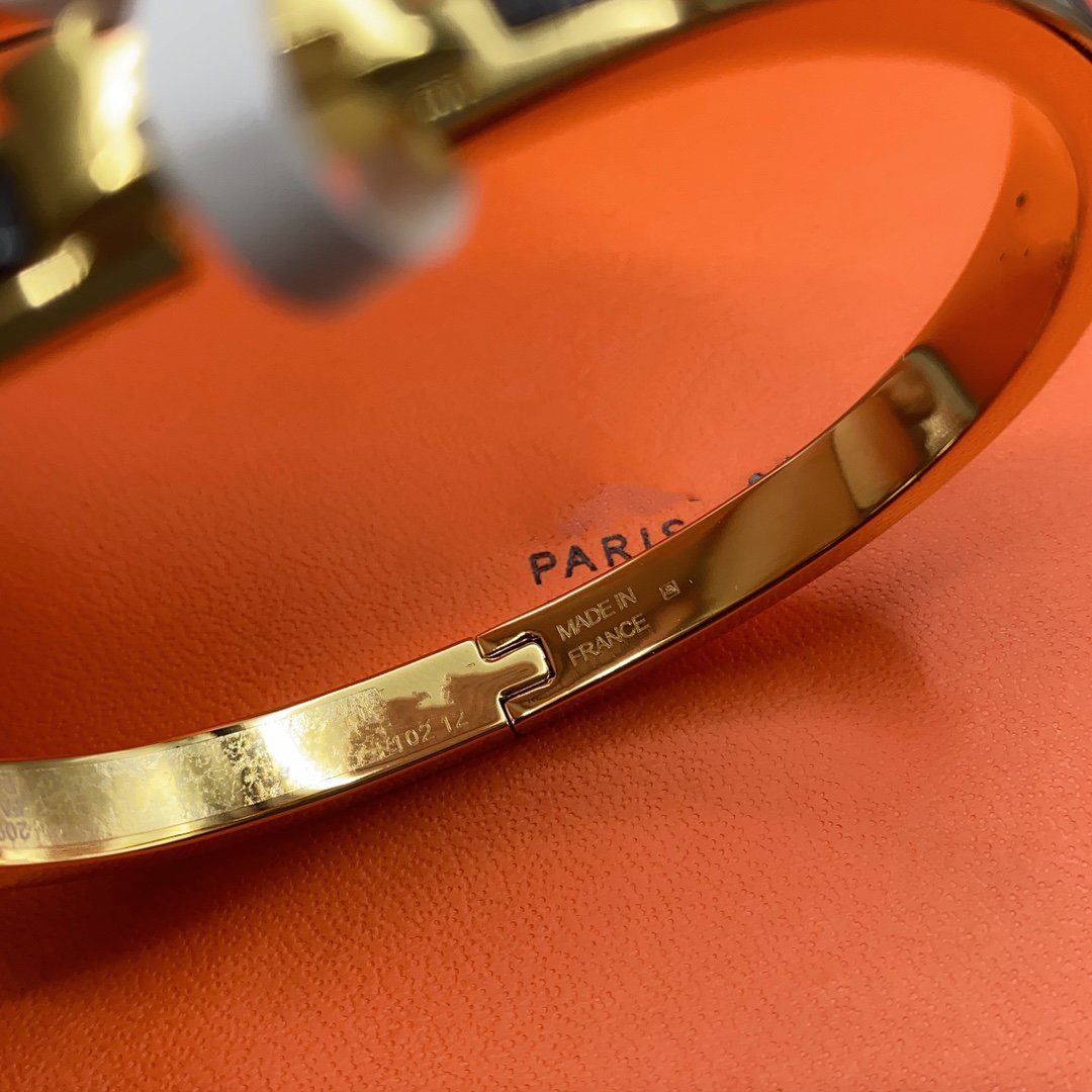 [⭐Corinne]CLASSIC HM CLIC BLACK 8MM ENAMEL BRACELET
