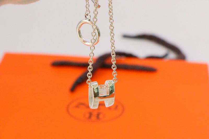 [⭐Corinne]HM NECKLACE H LETTER OVAL SERIES