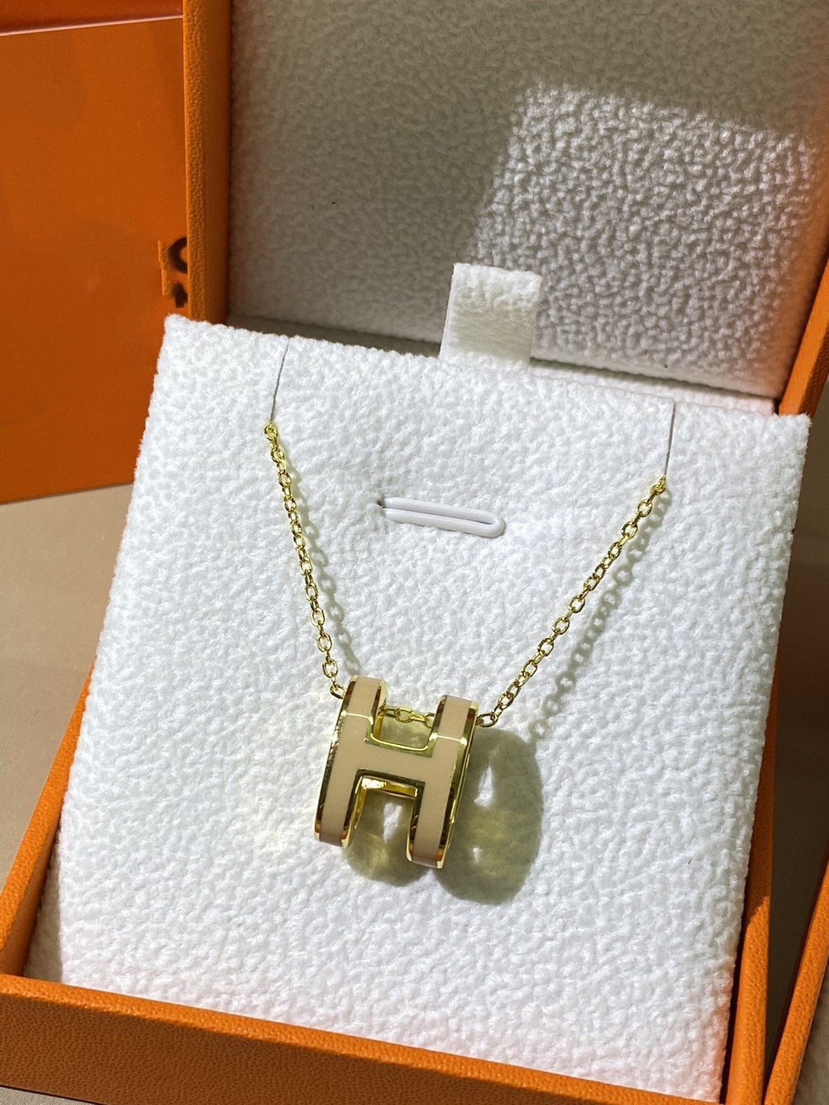 [⭐Corinne]HM CLIC YELLOW ENAMEL GOLD NECKLACE