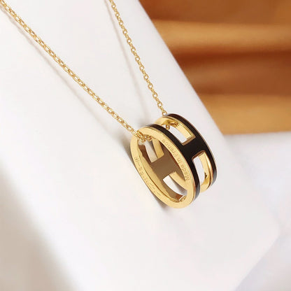 [⭐Corinne]HM CLIC BLACK ENAMEL GOLD NECKLACE