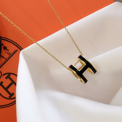 [⭐Corinne]HM CLIC BLACK ENAMEL GOLD NECKLACE
