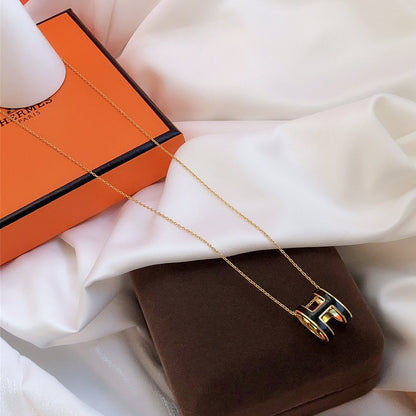 [⭐Corinne]HM CLIC BLACK ENAMEL GOLD NECKLACE