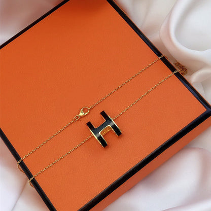 [⭐Corinne]HM CLIC BLACK ENAMEL GOLD NECKLACE