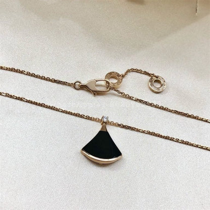[⭐Corinne]DREAM NECKLACE ONYX 1 DIAMOND