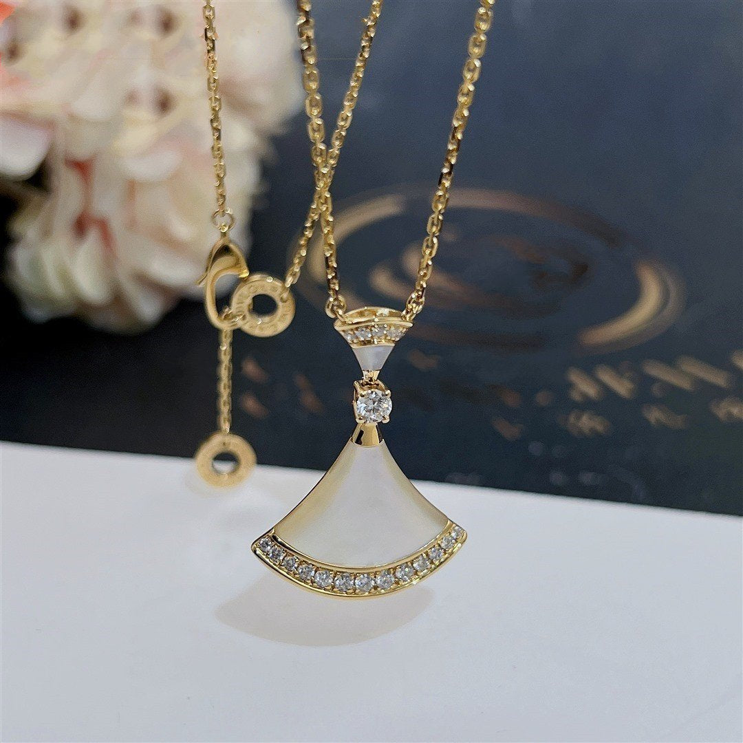 [⭐Corinne]DREAM NECKLACE MOP GOLD DIAMOND