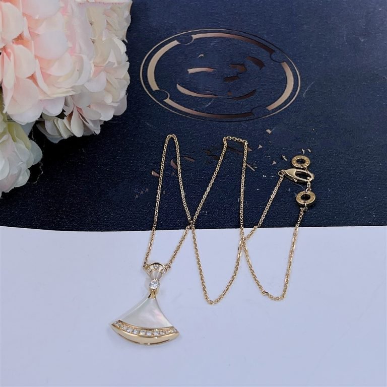 [⭐Corinne]DREAM NECKLACE MOP GOLD DIAMOND