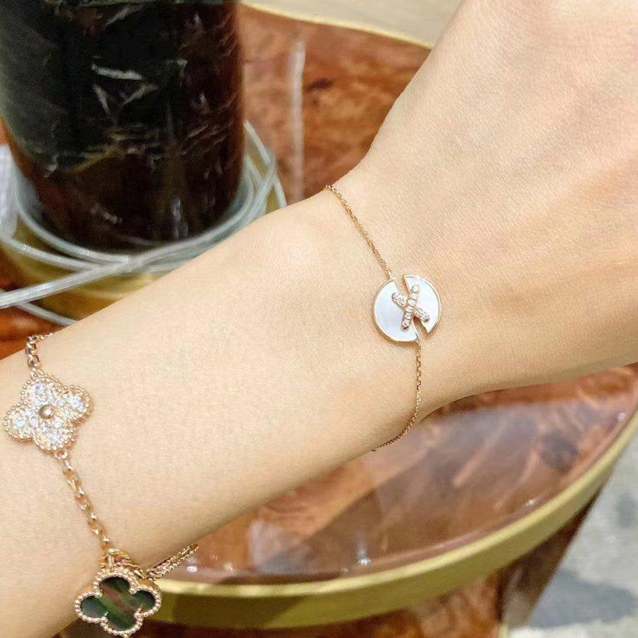 [⭐Corinne]JEUX DE BRACELET MOP PINK GOLD DIAMONDS
