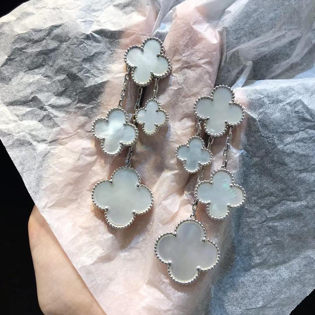[⭐Corinne]CLOVER EARRINGS WHITE MOP 4 MOTIFS SILVER