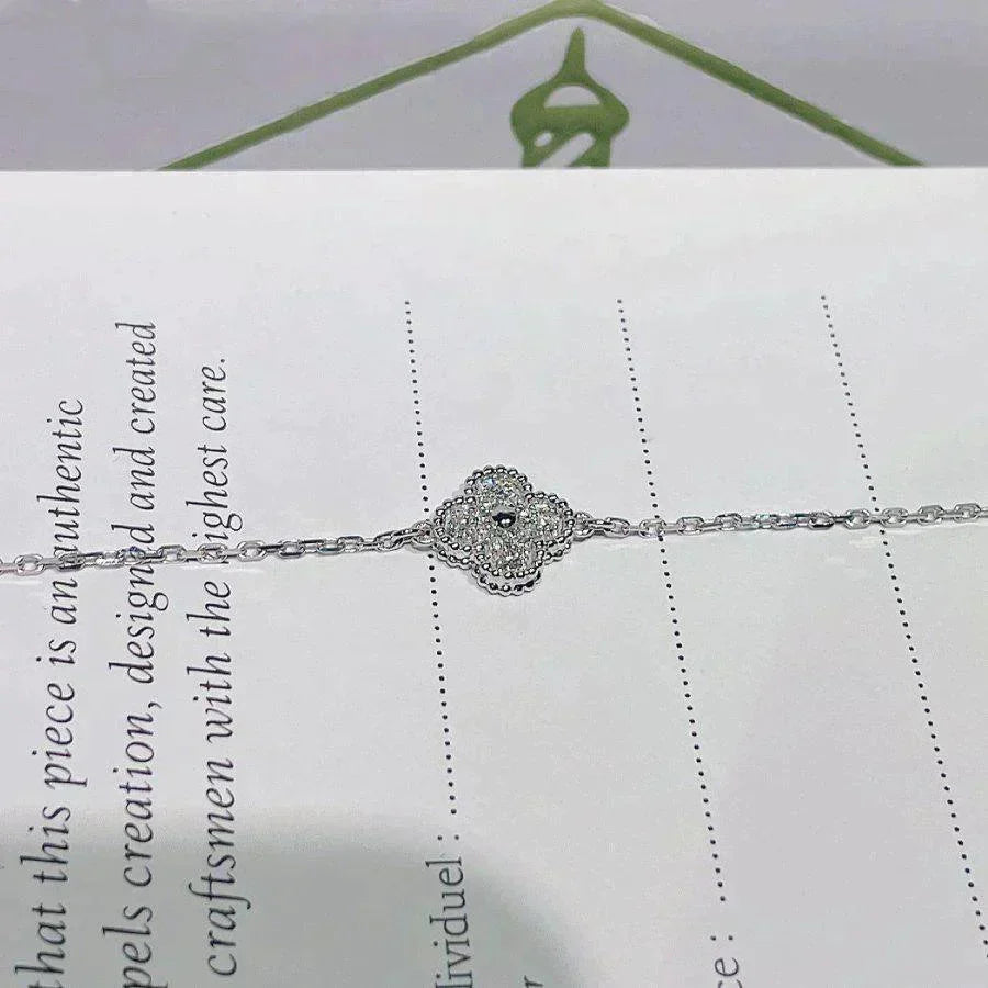 [⭐Corinne]CLOVER  SINGLE FLOWER BRACELET SILVER