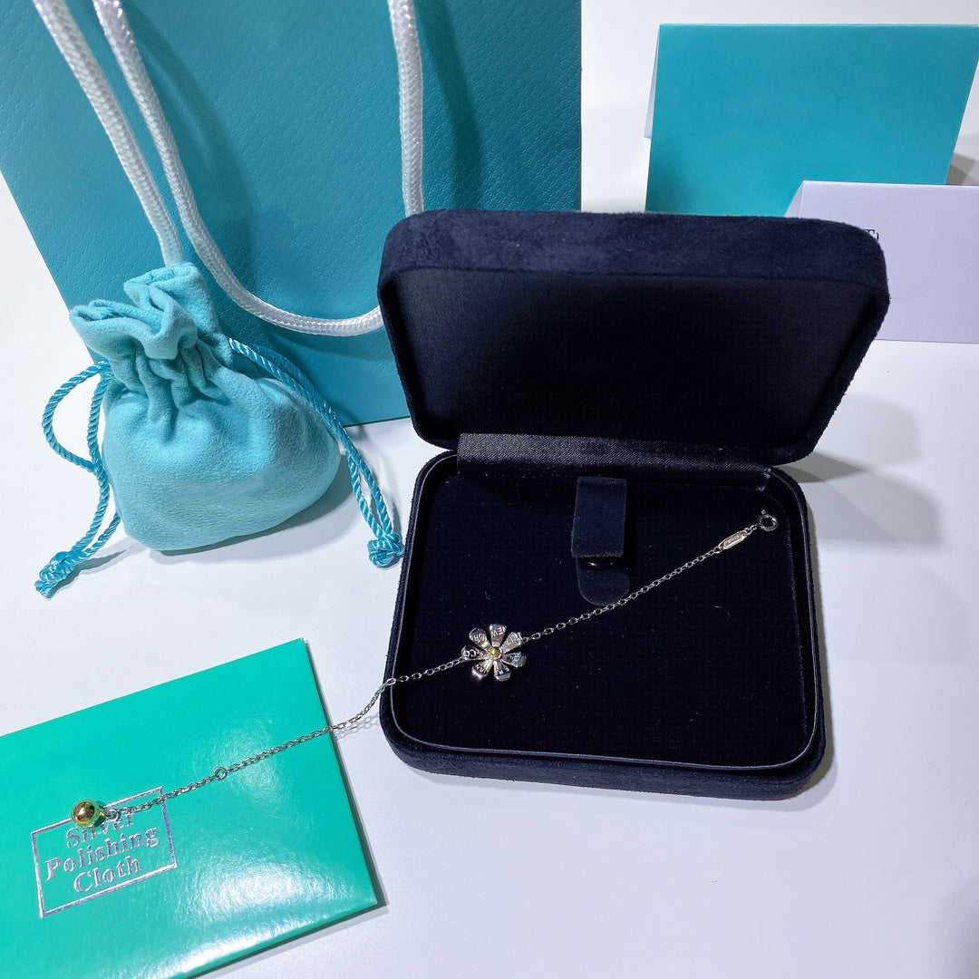 [Corinne]FLOWER RETURN TO TIF BRACELET