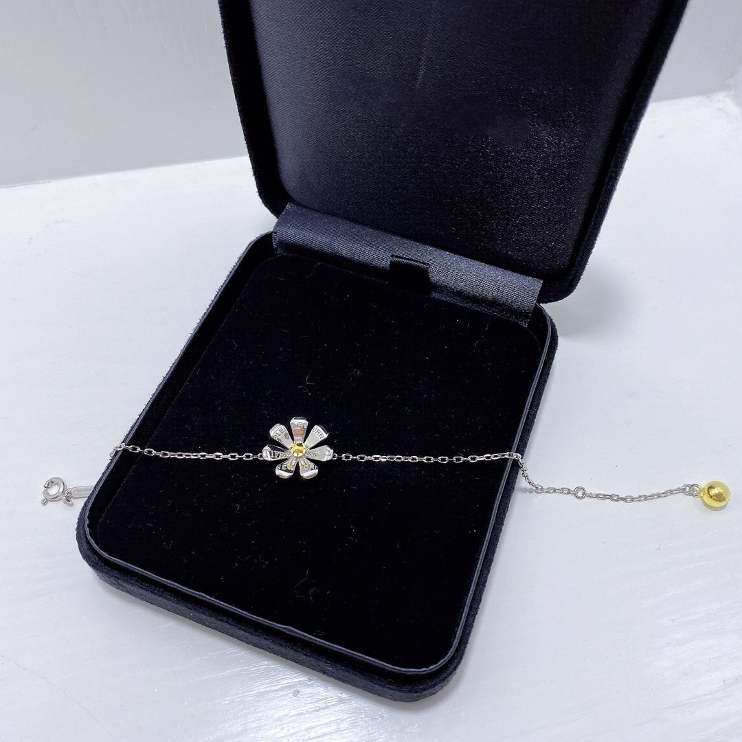 [Corinne]FLOWER RETURN TO TIF BRACELET