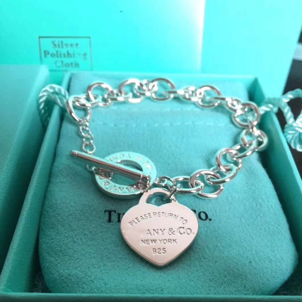 [Corinne]LOVE HEART PIN BUCKLE RETURN TO TIF SILVER BRACELET