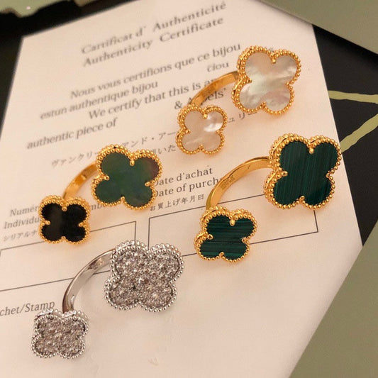 [⭐Corinne]CLOVER BETWEEN THE FINGER RING