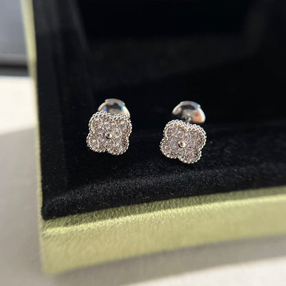 [⭐Corinne]CLOVER MINI DIAMOND STUD EARRINGS